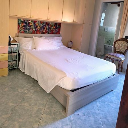 B&B Is Pranus A Mari Casa Privata Solanas  Luaran gambar